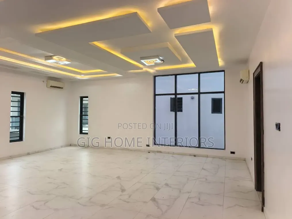 5bdrm Duplex in Lakeview Park 2, Ajah for rent in Ajah