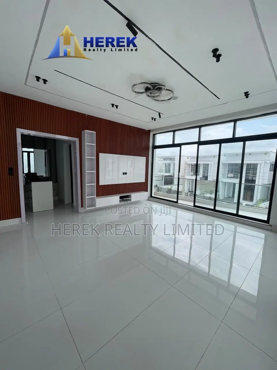 5bdrm Duplex in Lekki Palm City, Ado / Ajah for sale in Ado / Ajah