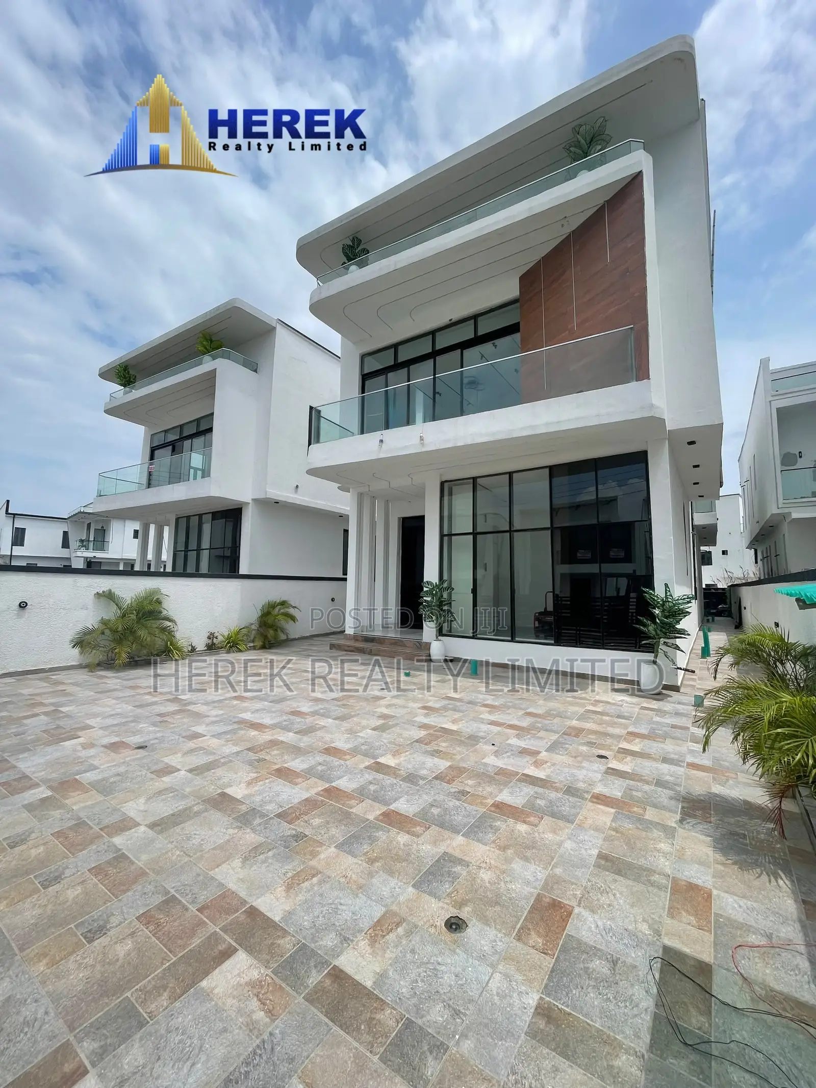5bdrm Duplex in Lekki Palm City, Ado / Ajah for sale in Ado / Ajah