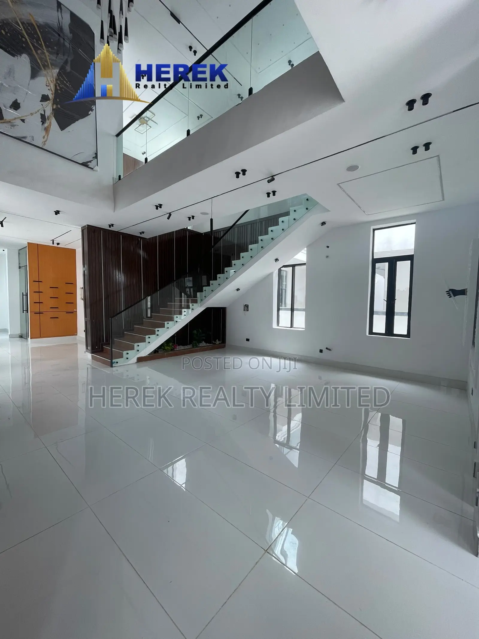 5bdrm Duplex in Lekki Palm City, Ado / Ajah for sale in Ado / Ajah