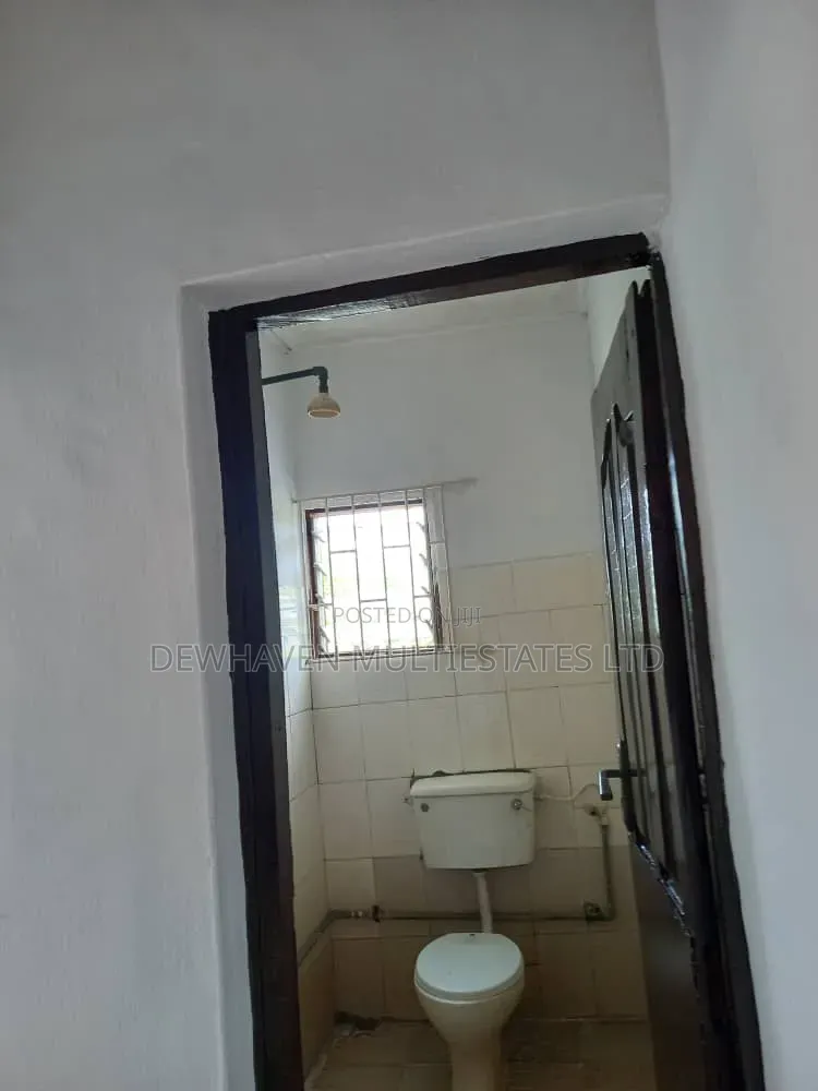 3bdrm Bungalow in Obafemi-Owode for sale in Obafemi-Owode
