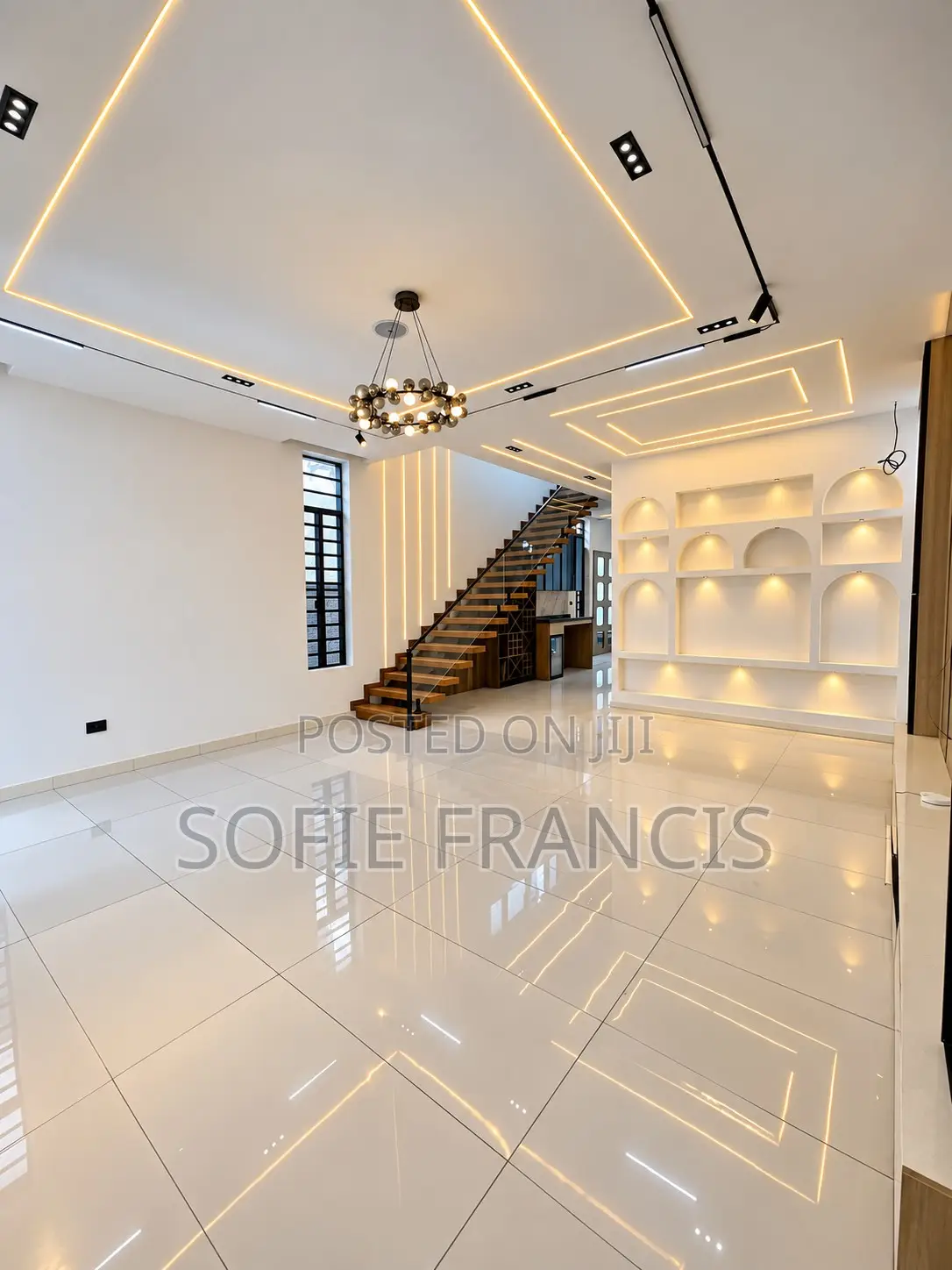 5bdrm Duplex in Harris Drive, VGC / Ajah for sale in VGC / Ajah