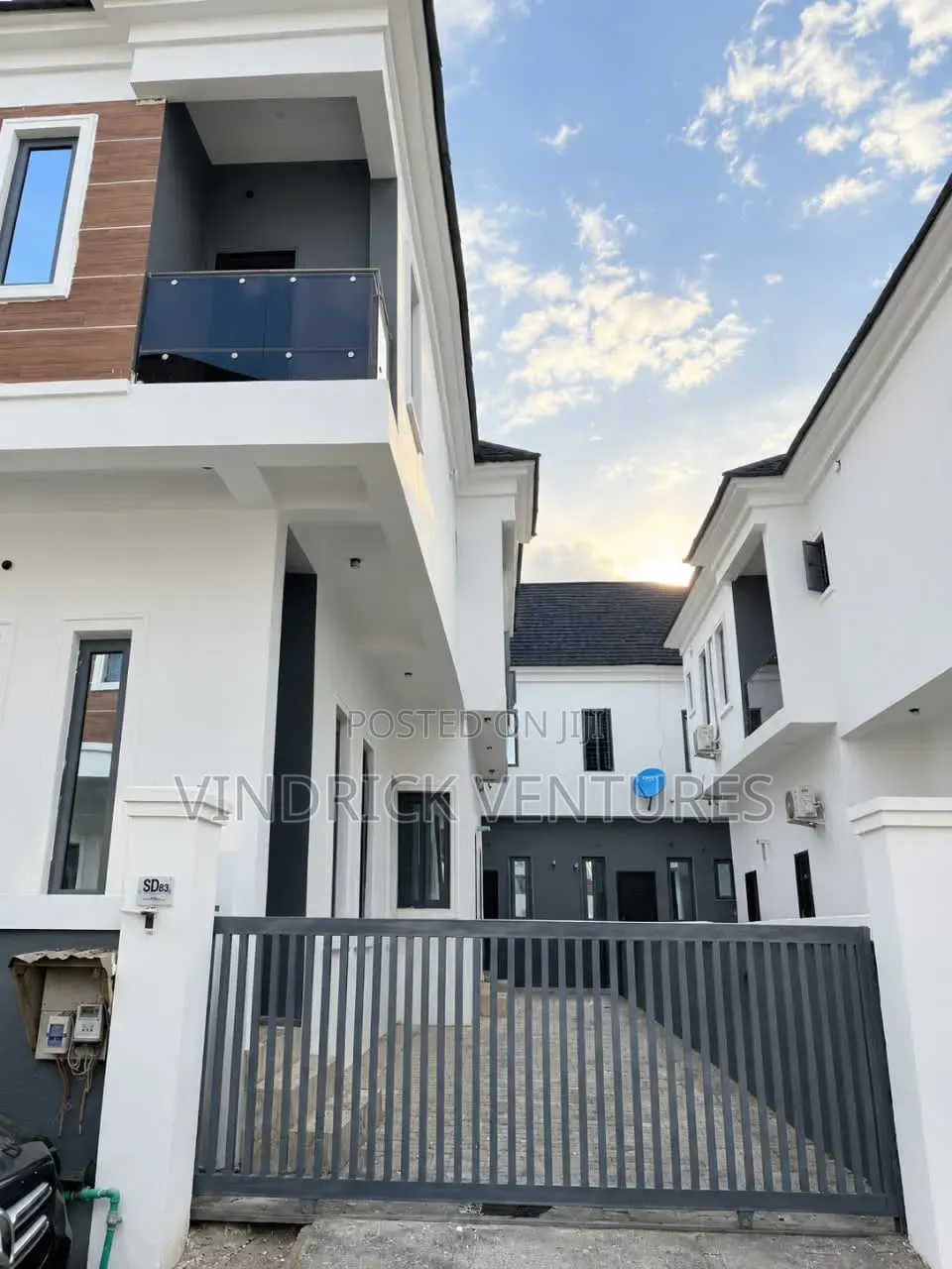 4bdrm House in Harris Drive Vgc for sale in Lekki Phase 2