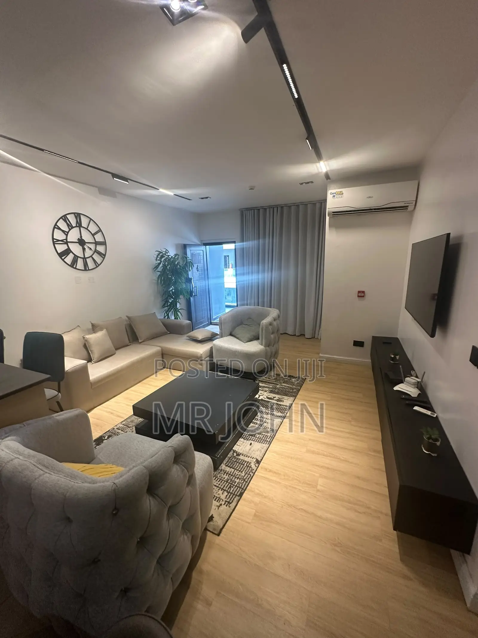 Furnished 3bdrm Apartment in Ikate Brown Stone Pr, Lekki for sale in Lekki