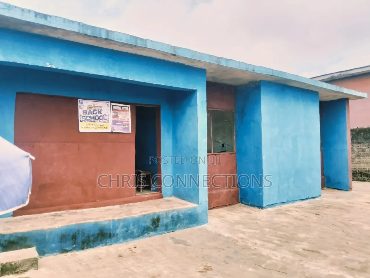 3bdrm Bungalow in Chris Connections, Ejigbo / Ejigbo for sale in Ejigbo / Ejigbo