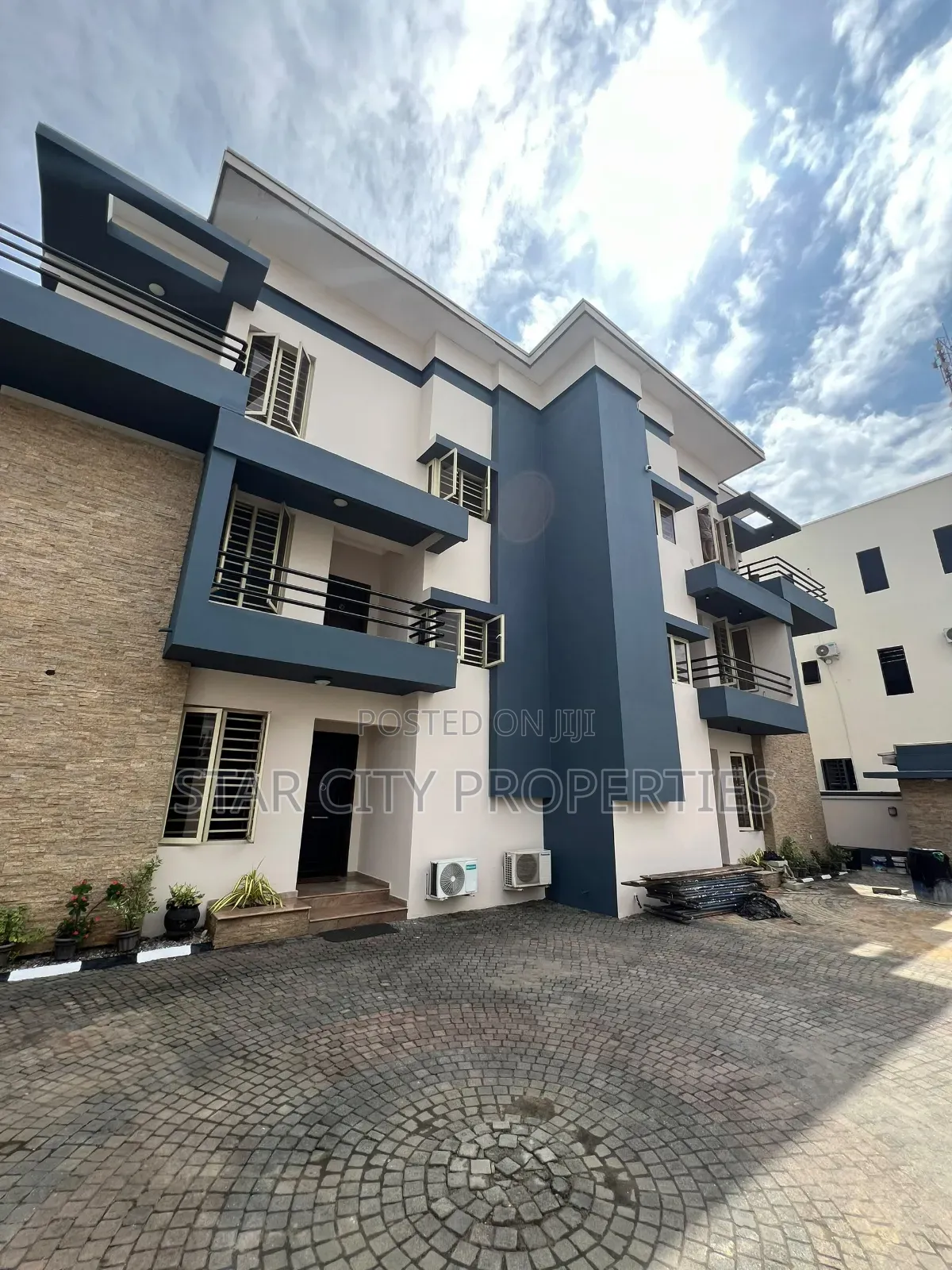 4bdrm House in Ikeja Gra Lagos for rent in Ikeja GRA