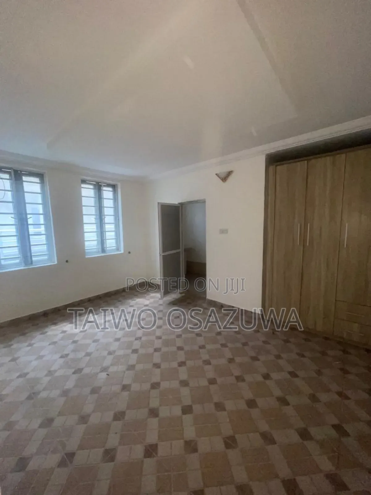 Mini Flat in New Road By Chevron for rent in Chevron