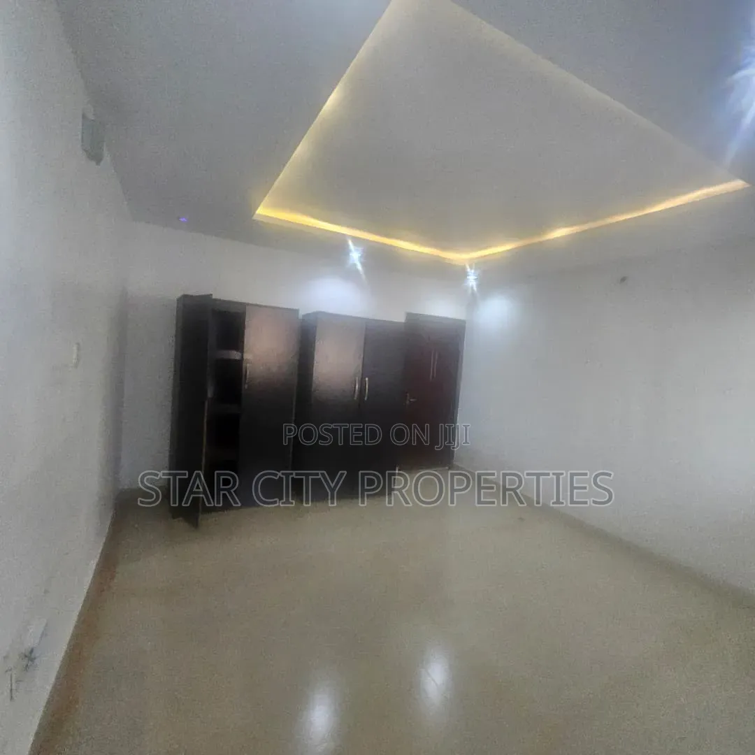 2bdrm Apartment in Magodo Gra Phase 2 for rent in GRA Phase 2 Shangisha