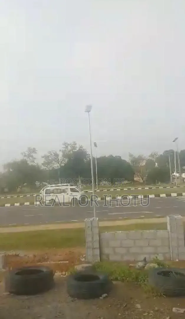 2015sqm Distress Prime Residential Land for Sale in Wuse Zone 3, Abuja in Zone 3 / Wuse