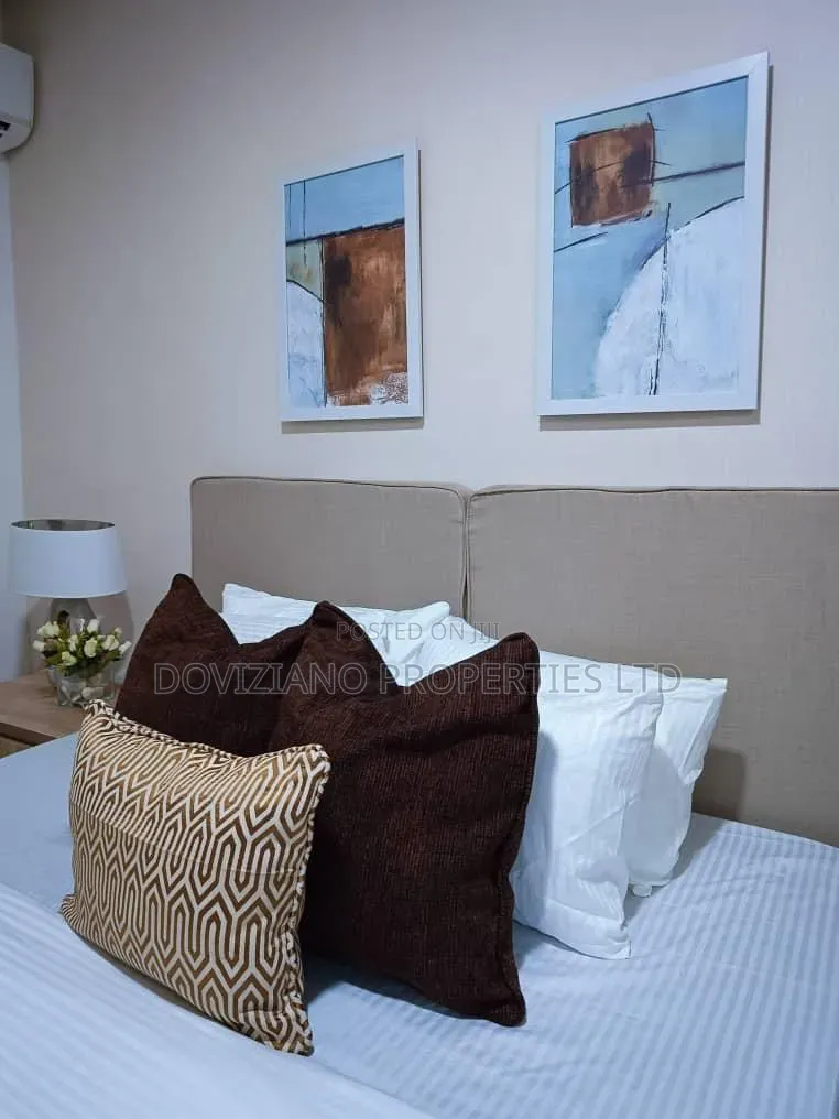 Furnished 3bdrm Apartment in Banana Island for sale in Banana Island