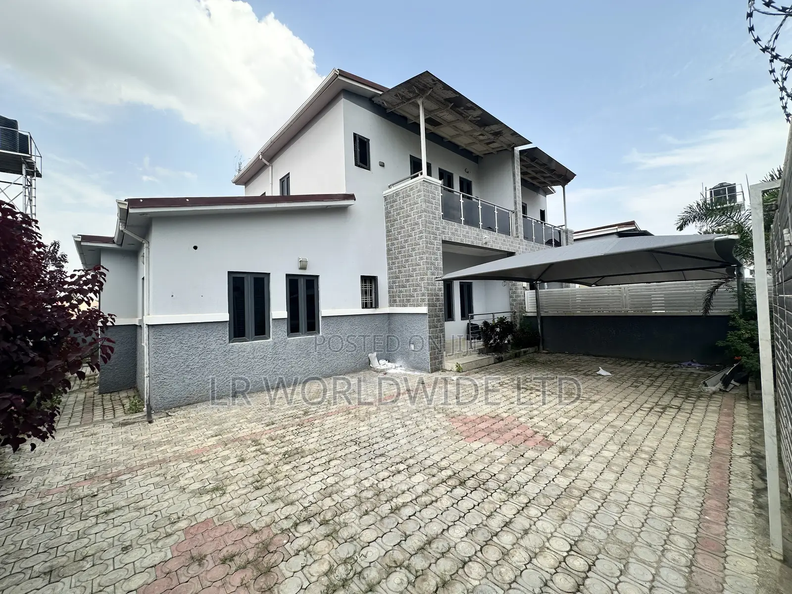 3bdrm Duplex in Lugbe District for sale in Lugbe District
