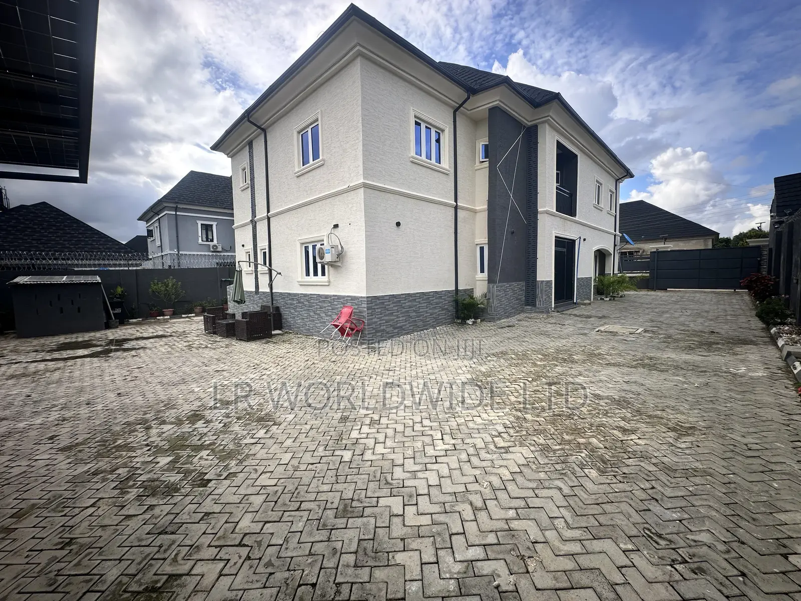 Furnished 5bdrm Duplex in Lugbe District for sale in Lugbe District