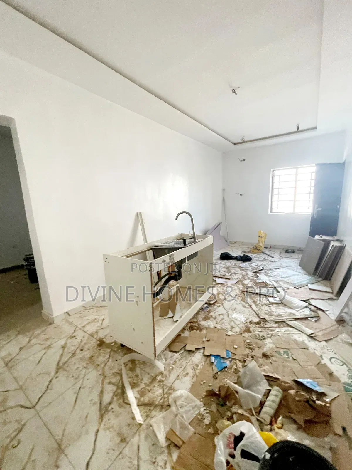 1bdrm Block of Flats in Wuye for rent in Wuye