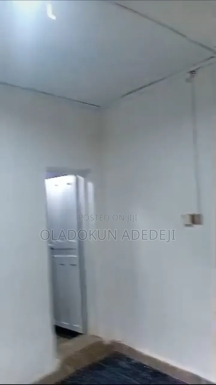 Furnished 1bdrm Room & Parlour in Goodlock Ogudu for rent in Ogudu-Orioke