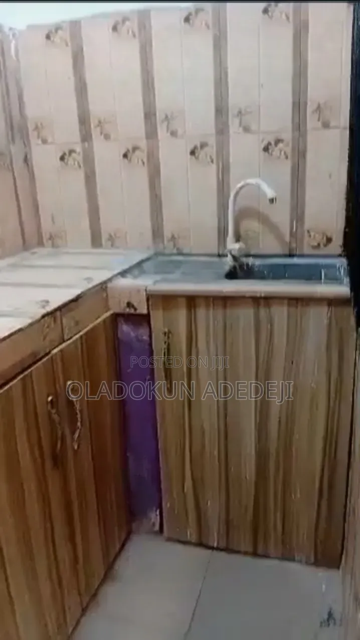 Furnished 1bdrm Room & Parlour in Goodlock Ogudu for rent in Ogudu-Orioke
