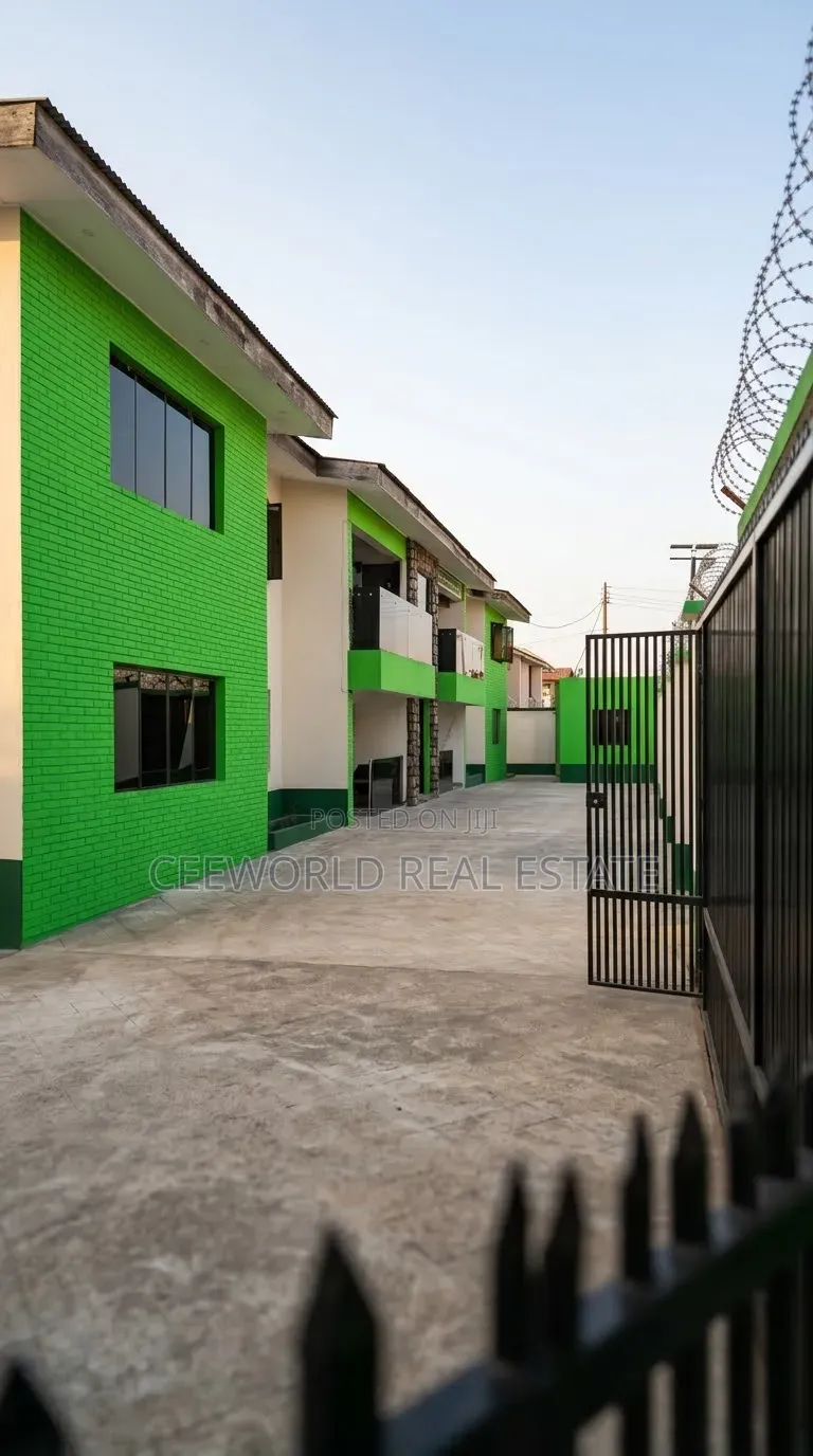 3bdrm Apartment in Abayomi Iwo Road for rent in Iwo Road