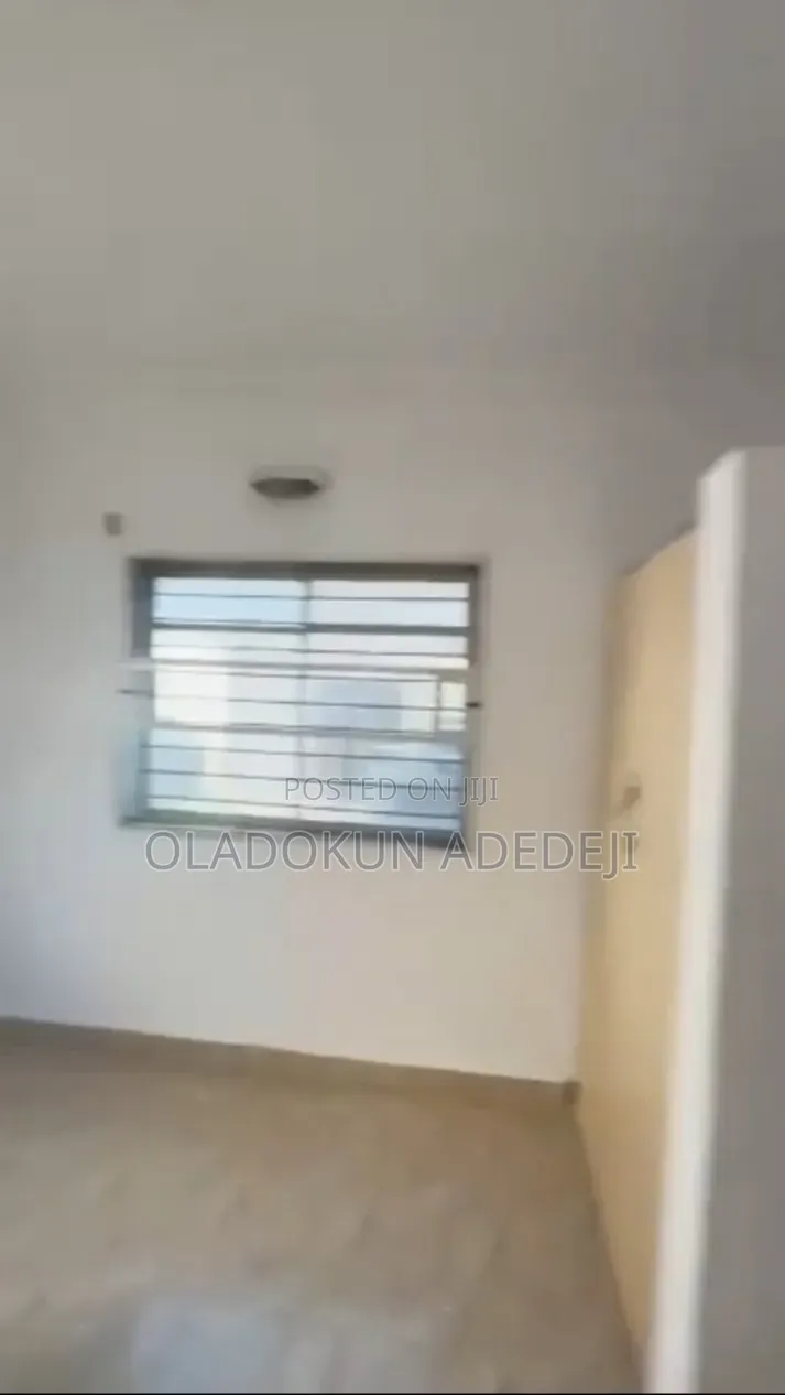 Furnished 2bdrm Block of Flats in Sholuyi, Soluyi for rent in Soluyi