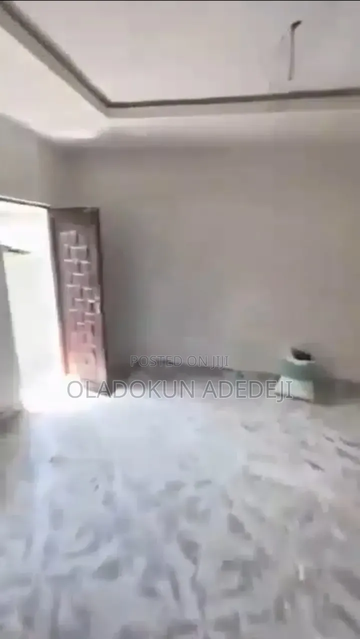 Furnished Mini Flat in Sholuyi, Soluyi for rent in Soluyi