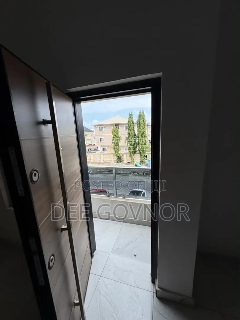 4bdrm Duplex in Obamusa, Agungi for rent in Agungi