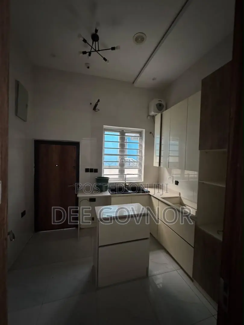 4bdrm Duplex in Obamusa, Agungi for rent in Agungi