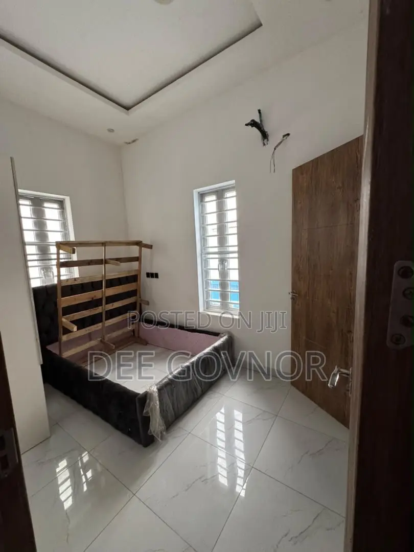 4bdrm Duplex in Obamusa, Agungi for rent in Agungi