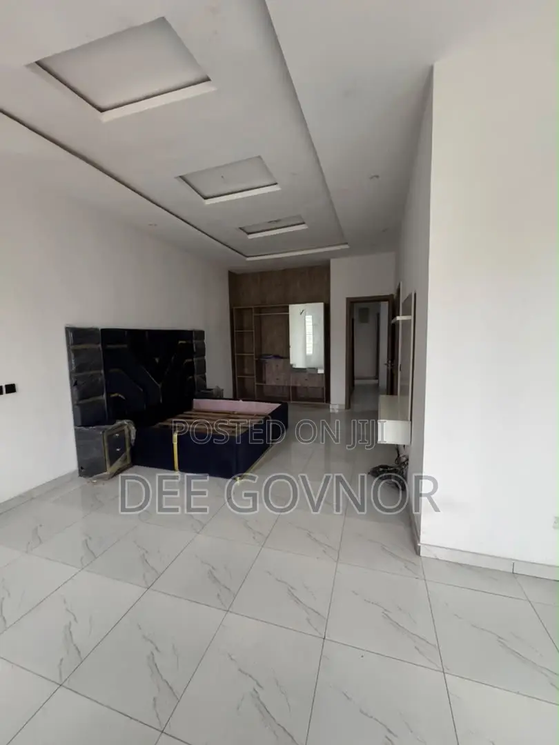 4bdrm Duplex in Obamusa, Agungi for rent in Agungi