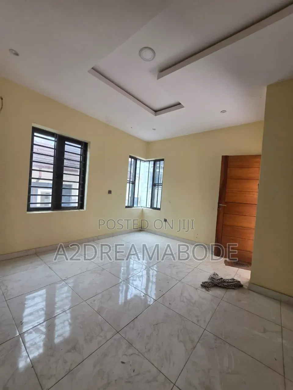 5bdrm Duplex in Omole for rent in Omole Phase 2