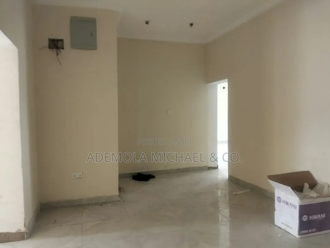 4bdrm Duplex in 2 Wings 4 Bedroom, Katampe (Main) for sale in Katampe (Main)
