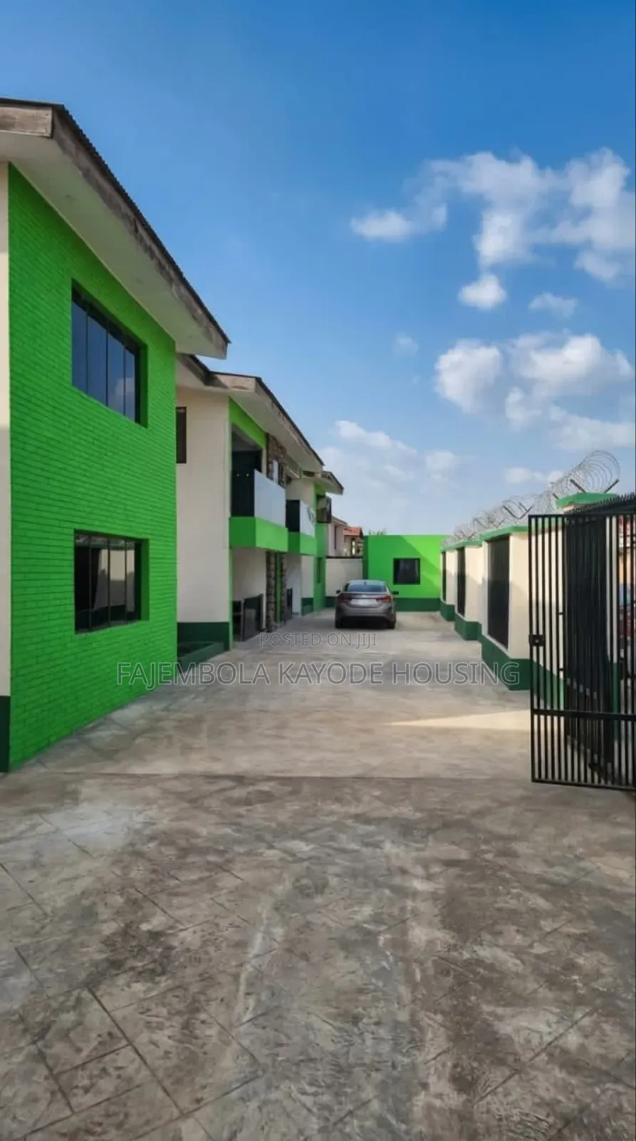 3bdrm Block of Flats in Abayomi, Iwo Road for rent in Iwo Road