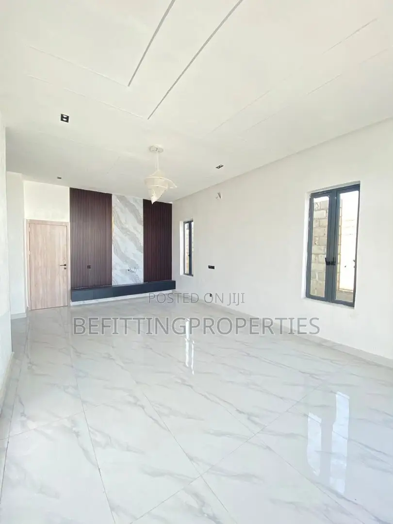 5bdrm Duplex in Ajah for sale in Ajah