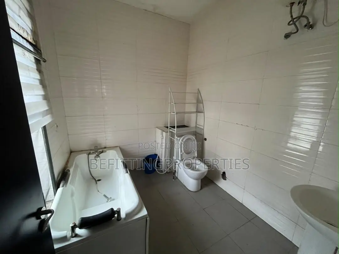 3bdrm Duplex in VGC / Ajah for sale in VGC / Ajah