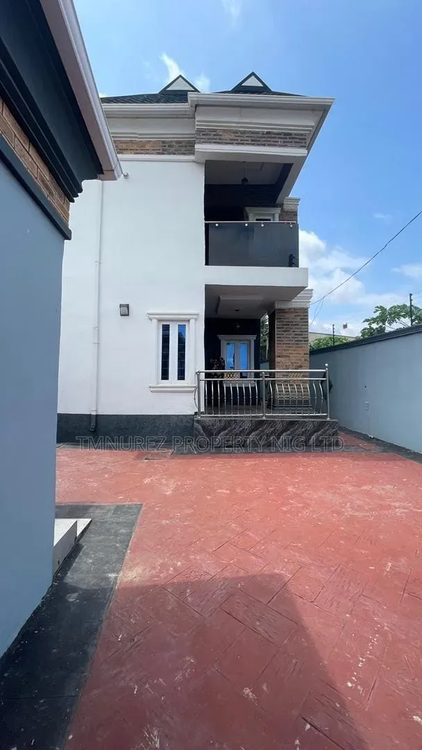 4bdrm Duplex in Ikorodu Garage for sale in Ikorodu Garage