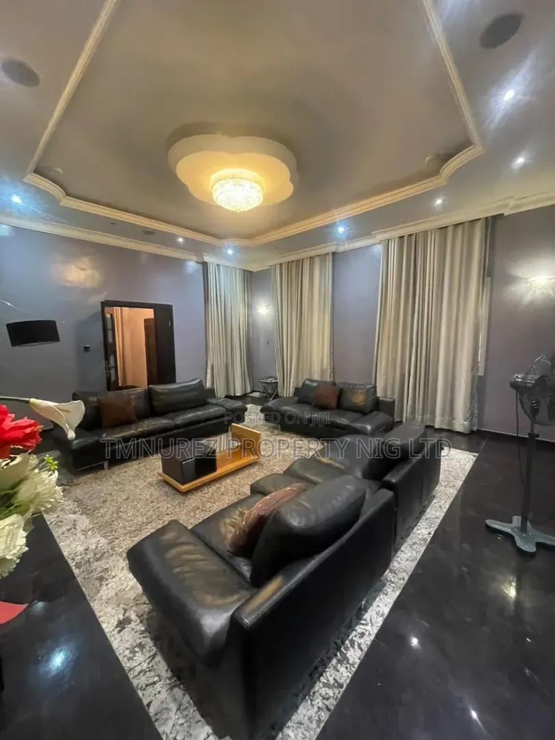 5bdrm Duplex in GRA Phase 1 for sale in GRA Phase 1