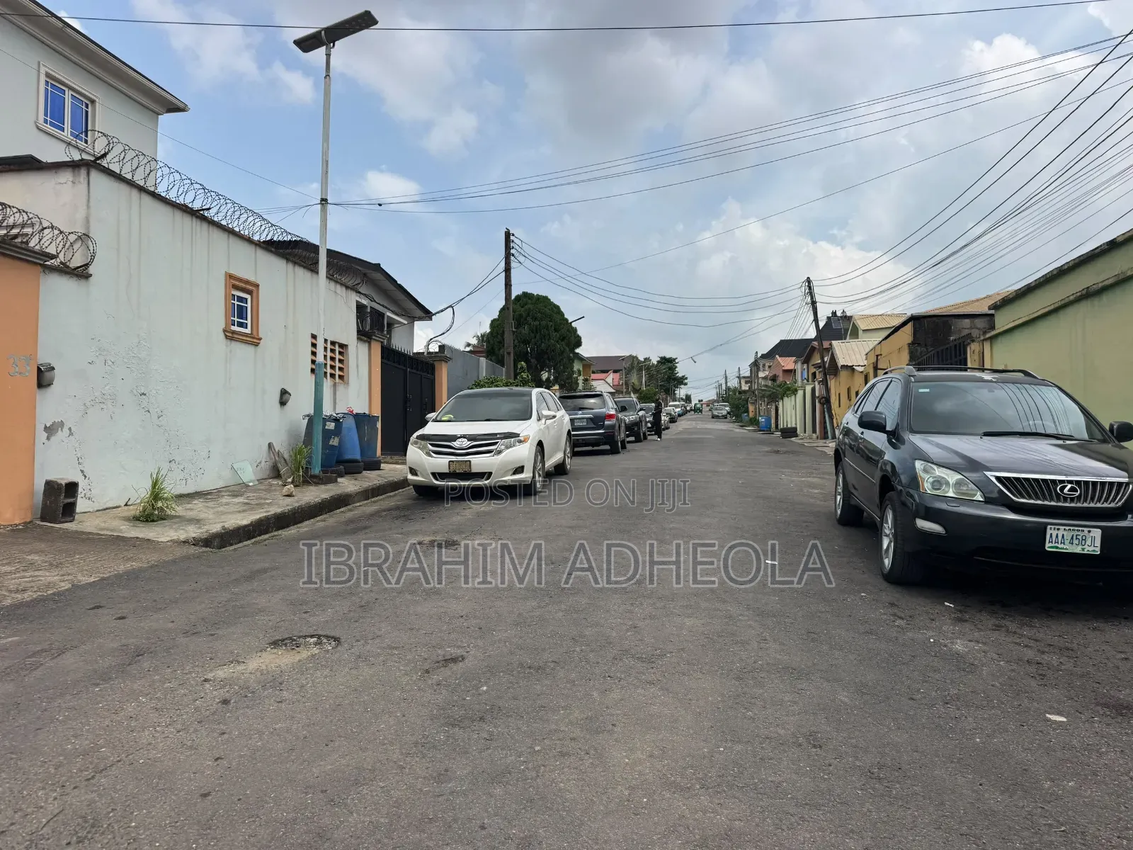 An Empty Dry Land Measuring 330sqm With a Demolishable Shell STR in Morgan Estate