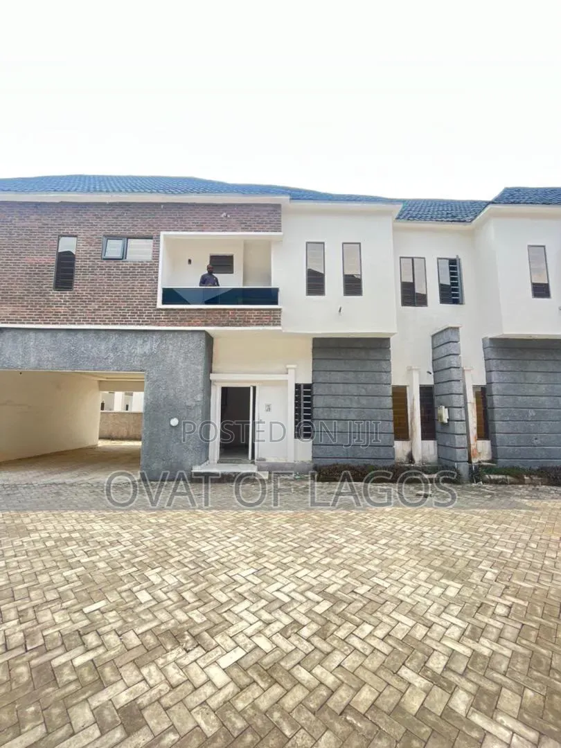 4bdrm Duplex in Orchid, Lekki Expressway for rent in Lekki Expressway