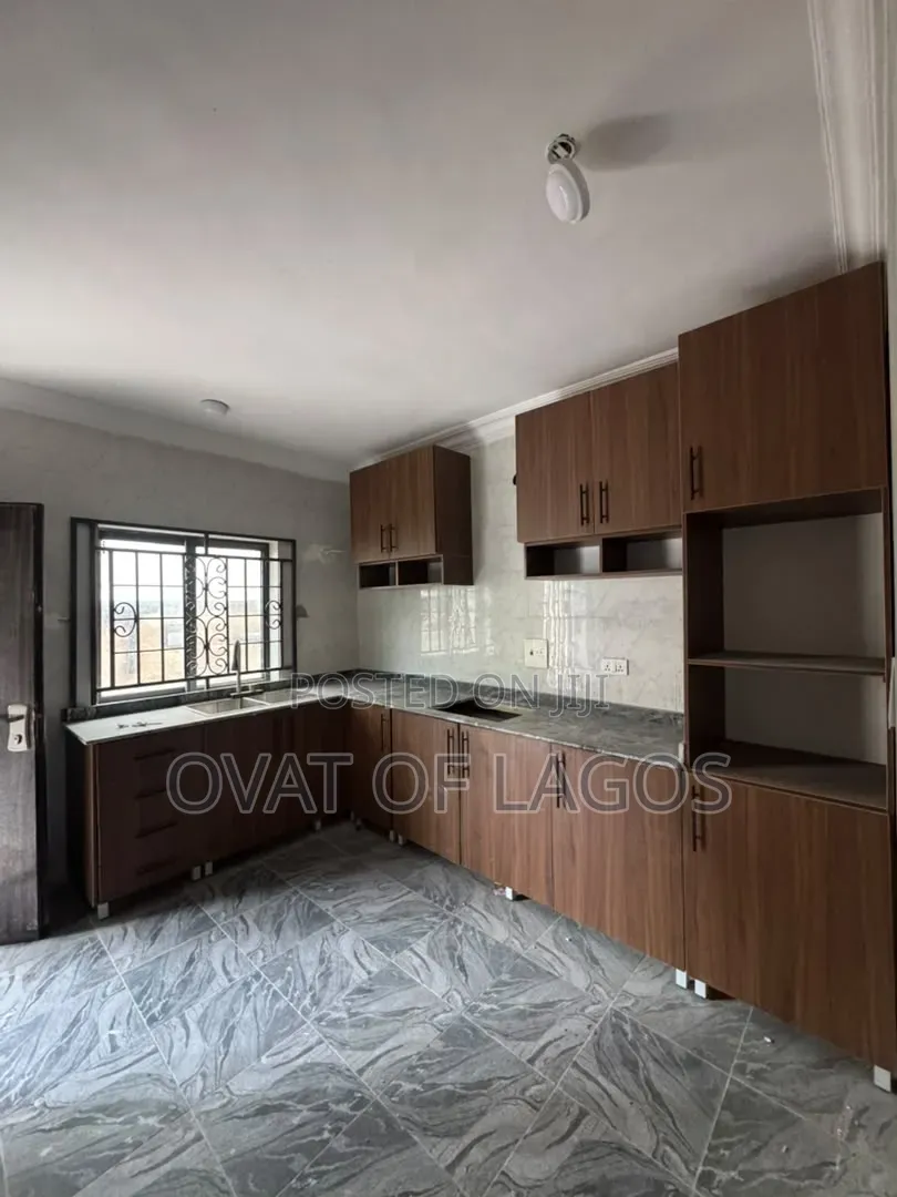 3bdrm Duplex in Ologolo for rent in Ologolo