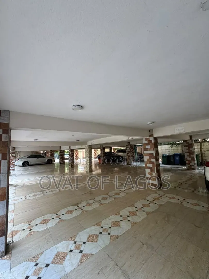2bdrm Apartment in Osapa london for rent in Osapa london