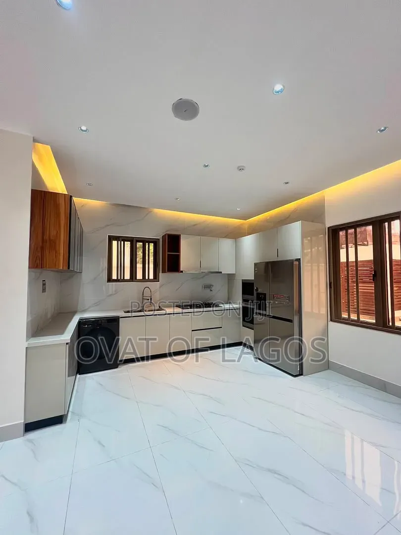 3bdrm Maisonette in Old Ikoyi for rent in Old Ikoyi