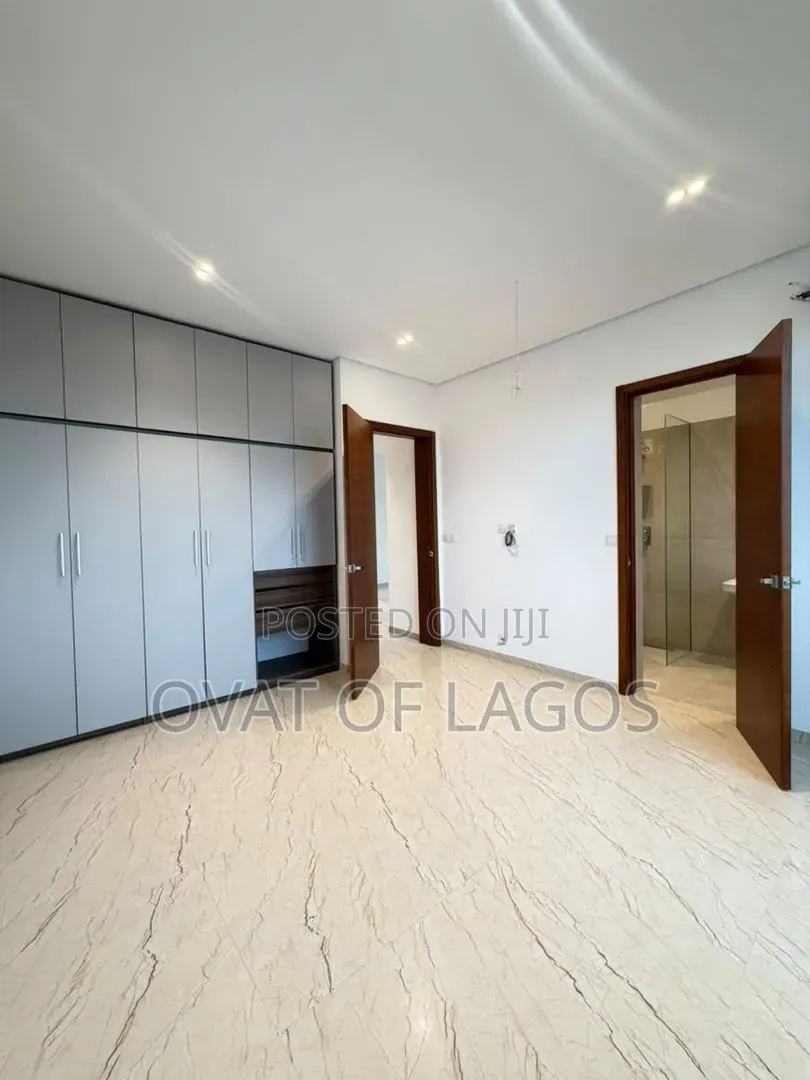 4bdrm Apartment in Old Ikoyi for sale in Old Ikoyi