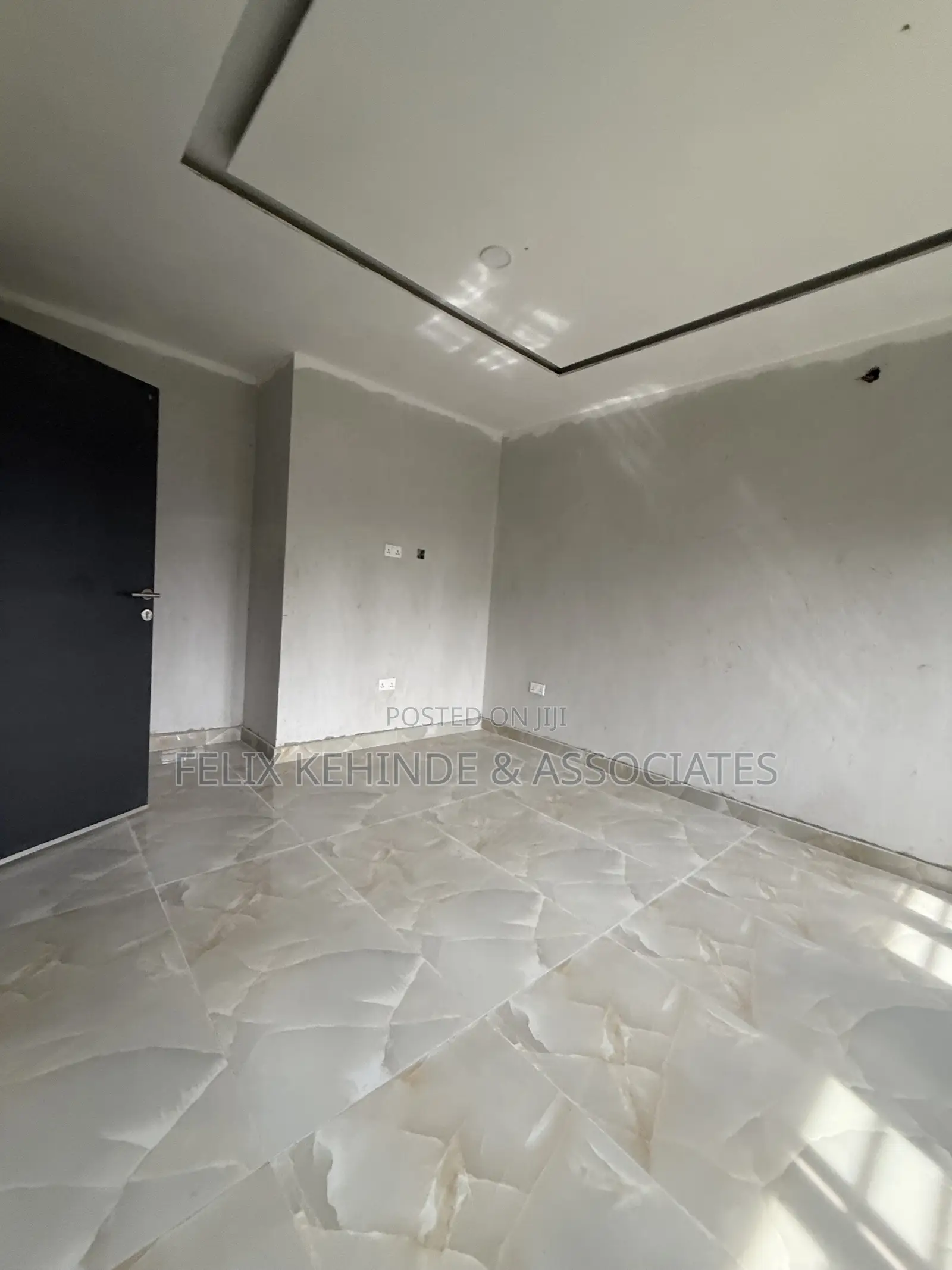 3bdrm Duplex in Jericho Estate for rent in Jericho