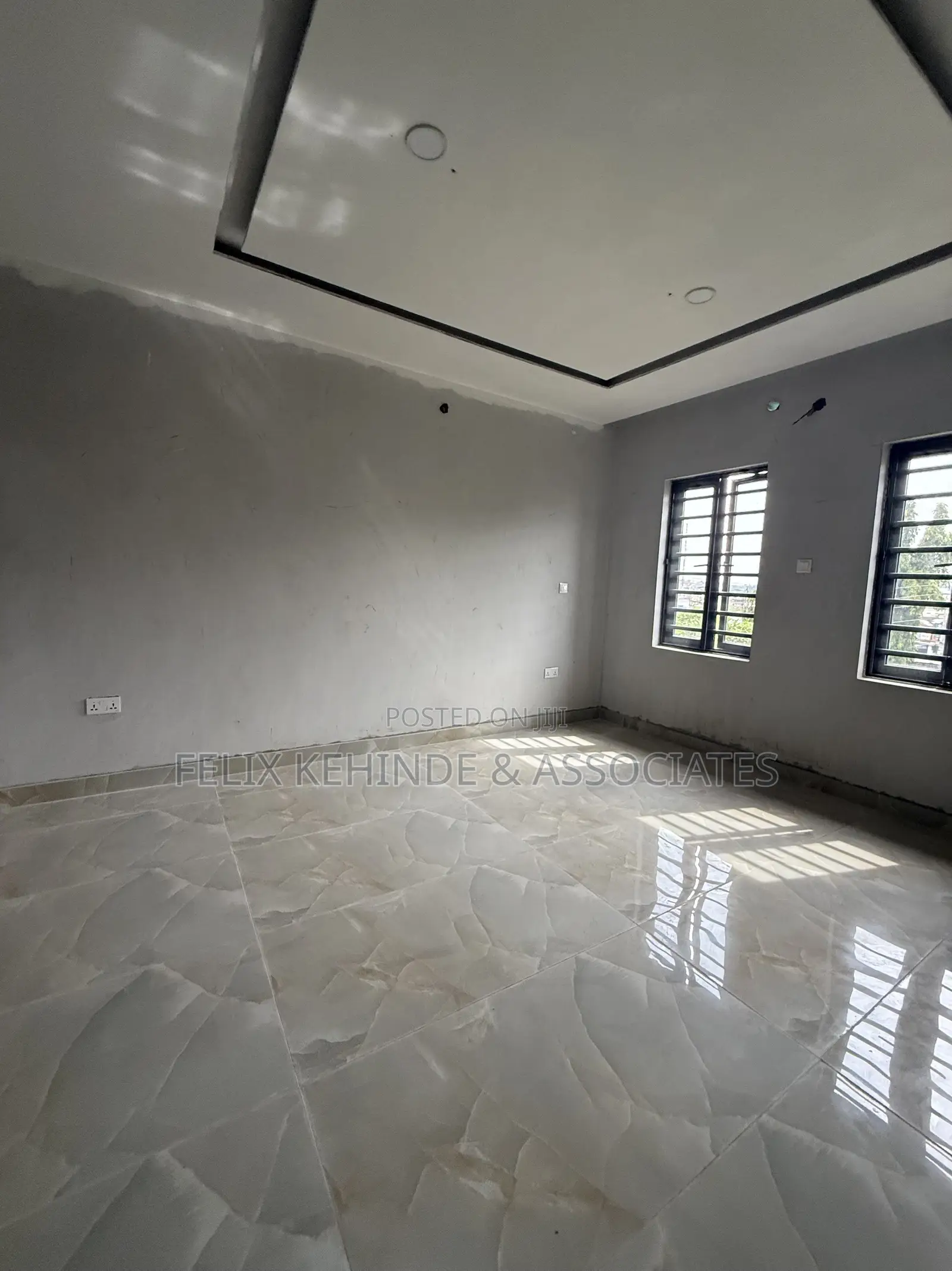 3bdrm Duplex in Jericho Estate for rent in Jericho