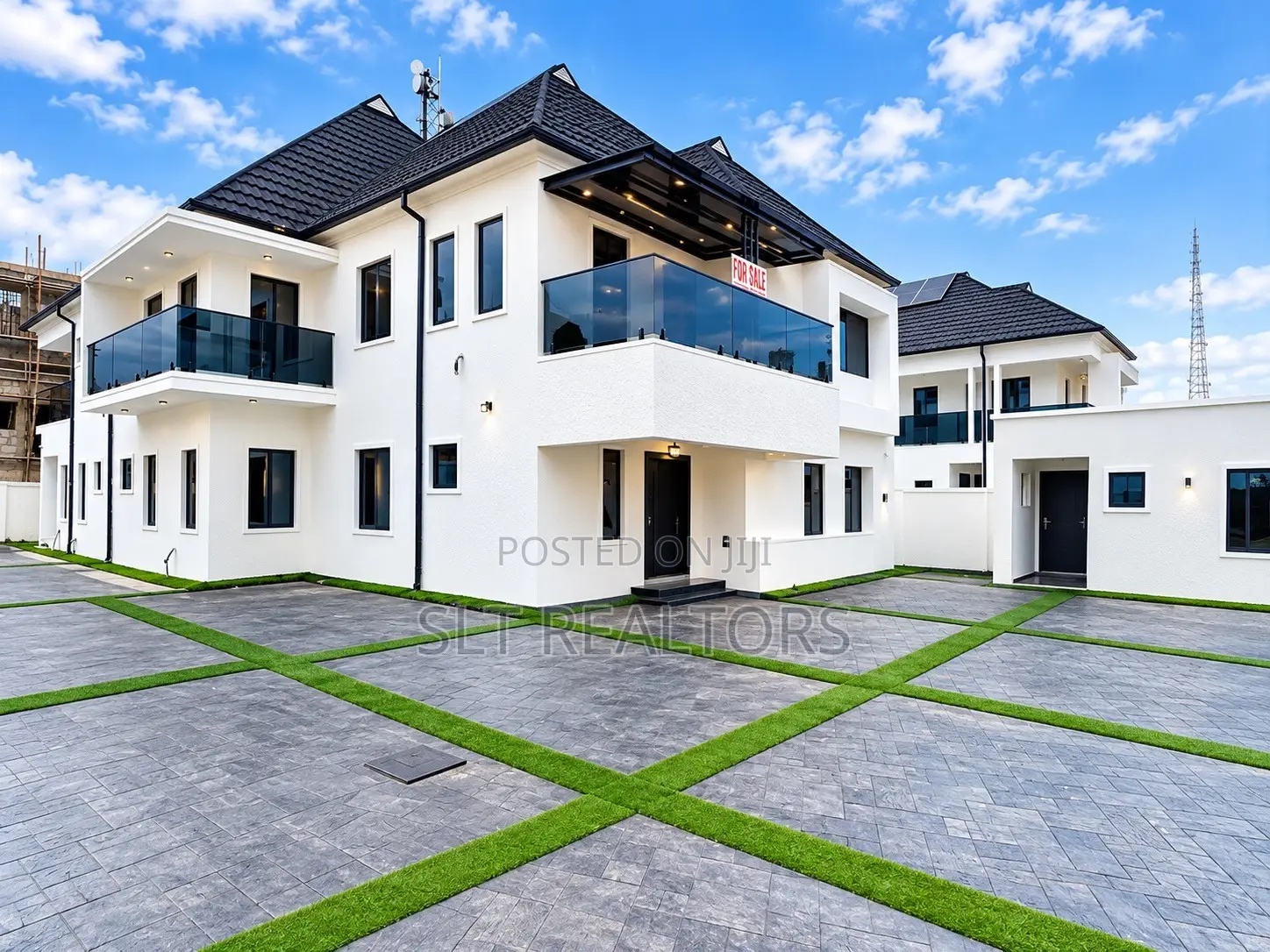 5bdrm Duplex in Oluyole Estate for sale in Oluyole Estate