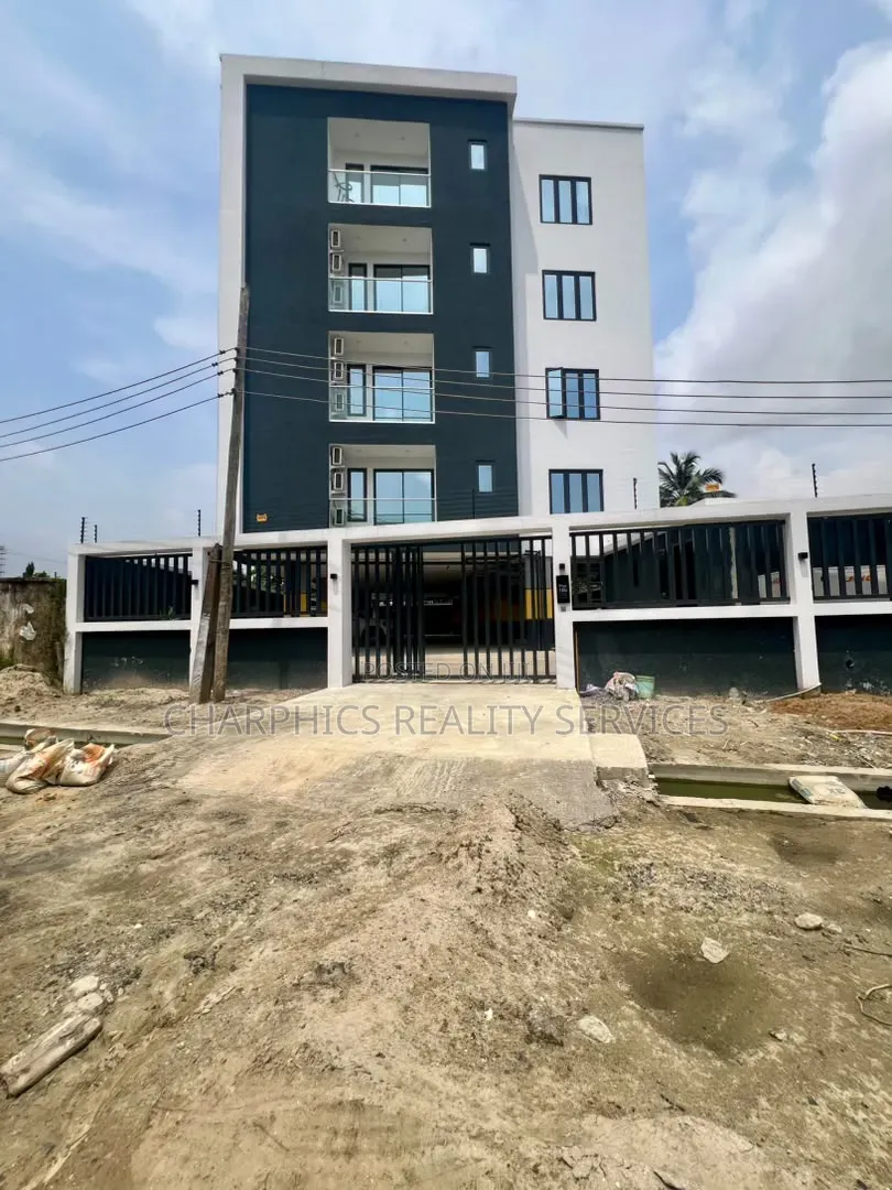 3bdrm Apartment in Ikoyi S.W for sale in Ikoyi S.W