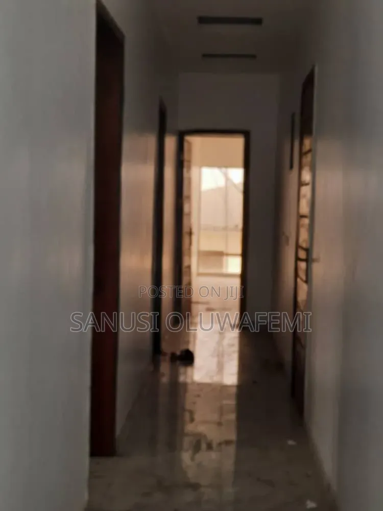 3bdrm Block of Flats in Ikeja GRA for rent in Ikeja GRA
