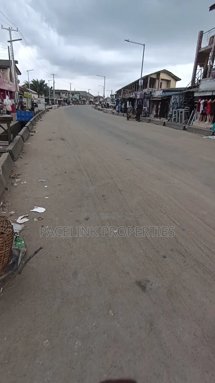 Full Plot of Land in Agbara-Igbesan