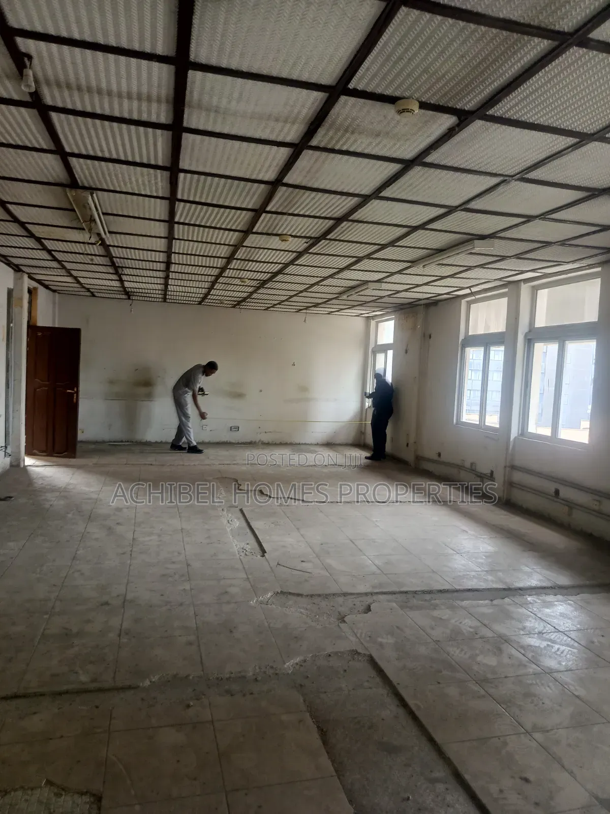 An 80 Square Meter Open Office Space in Lagos Island in Lagos Island / Lagos Island