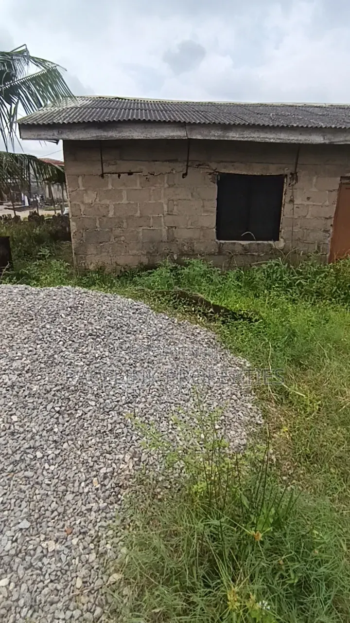 Half Plot of Land in Igando / Ikotun/Igando