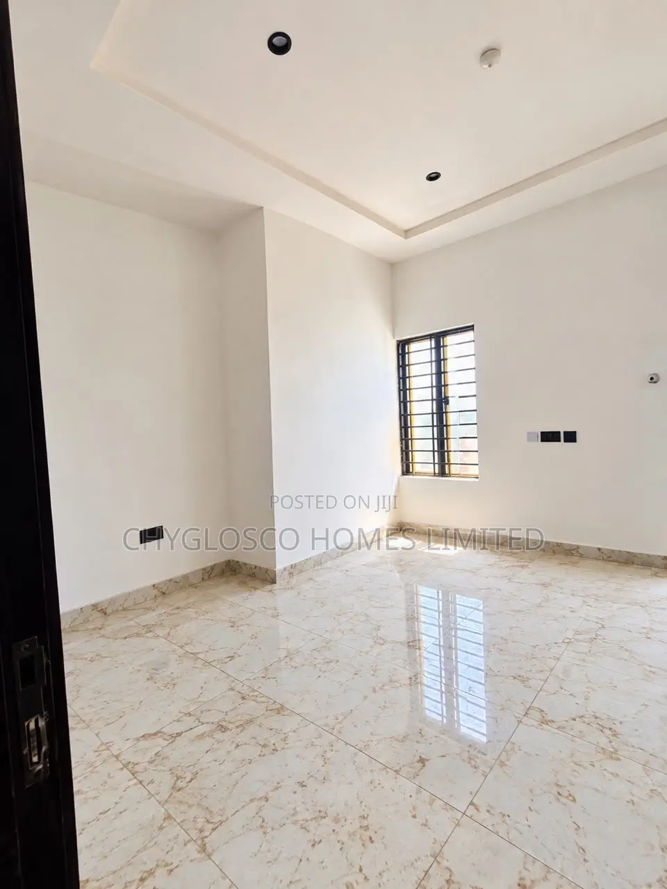 4bdrm Duplex in Apple Garden City,, New Layout for sale in New Layout