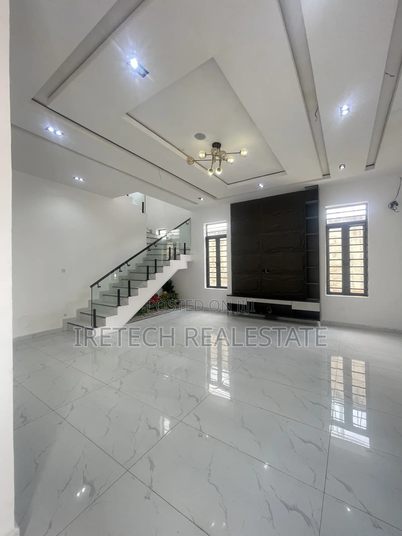 4bdrm Duplex in Ajah In An Access for sale in Ado / Ajah