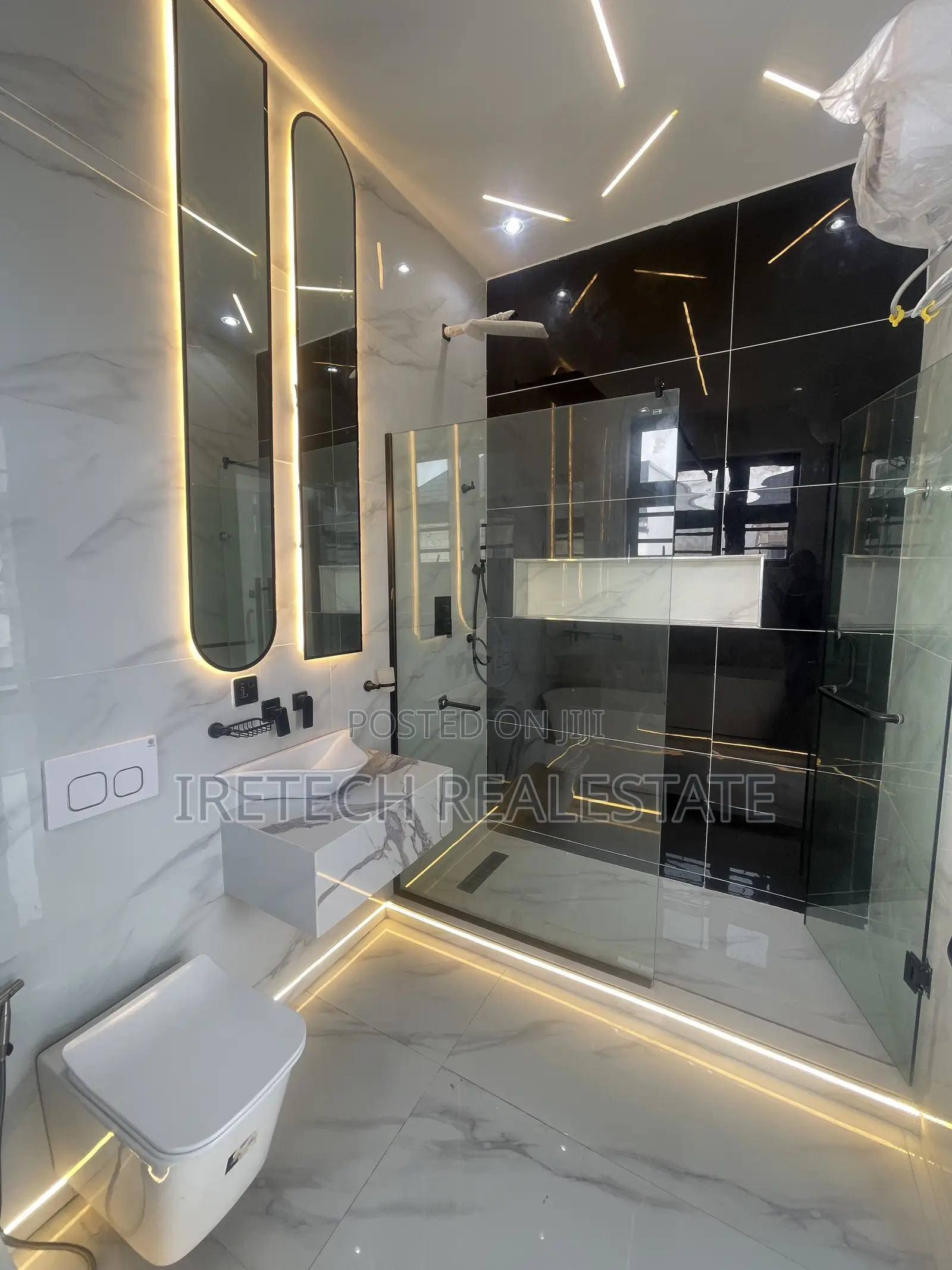 4bdrm Duplex in Ajah In A Gated for sale in Ado / Ajah
